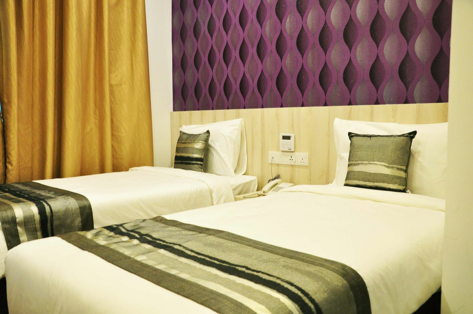 Valya Hotel, איפוה מראה חיצוני תמונה