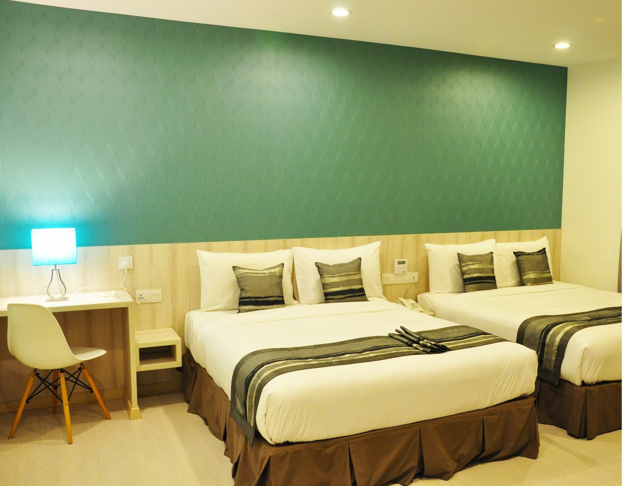 Valya Hotel, איפוה מראה חיצוני תמונה