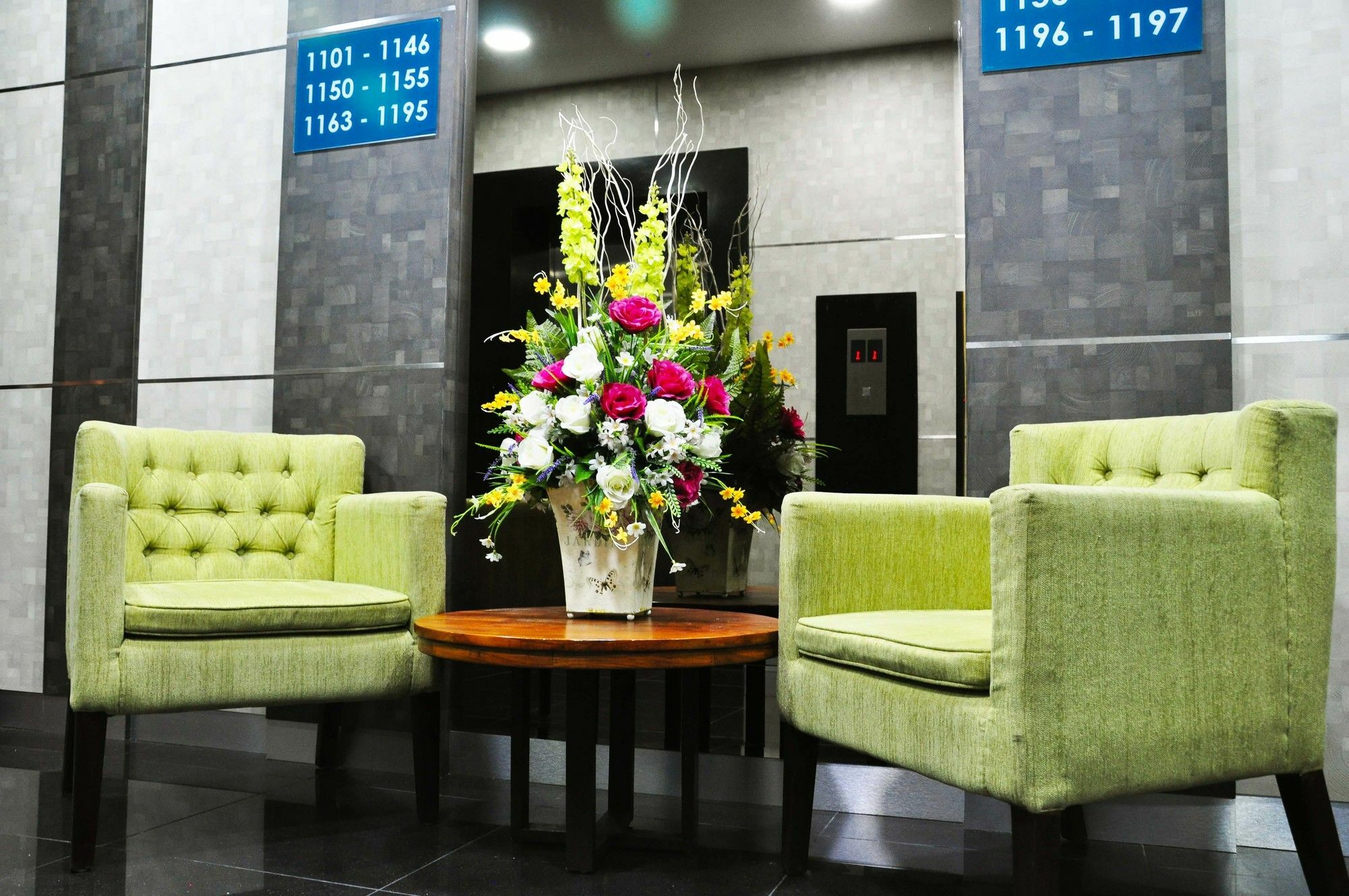 Valya Hotel, איפוה מראה חיצוני תמונה